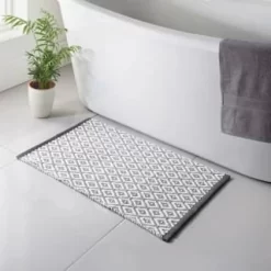 B&M Diamond Woven Bath Mat - Grey