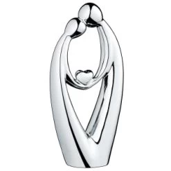 B&M Love Couple Statue