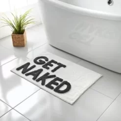 Get Naked Tufted Bath Mat - White