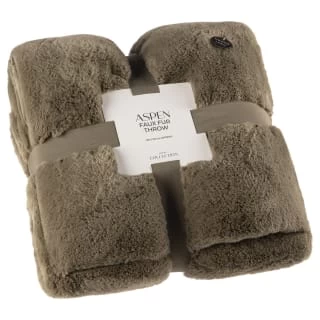B&M Aspen Faux Fur Throw - Sage 1 B&M Aspen Faux Fur Throw - Sage