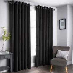 B&M Oxford Black Black Out Curtains With Eyelets 66 X 72"