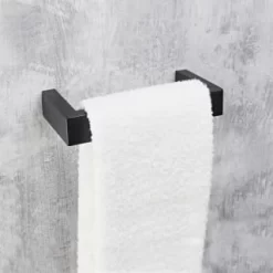 B&M Black Fitted Towel Ring